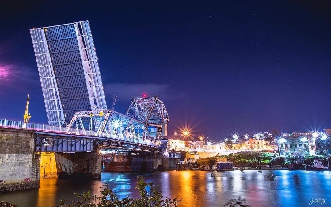 Victoria Buzz will livestream the official Johnson Street Bridge