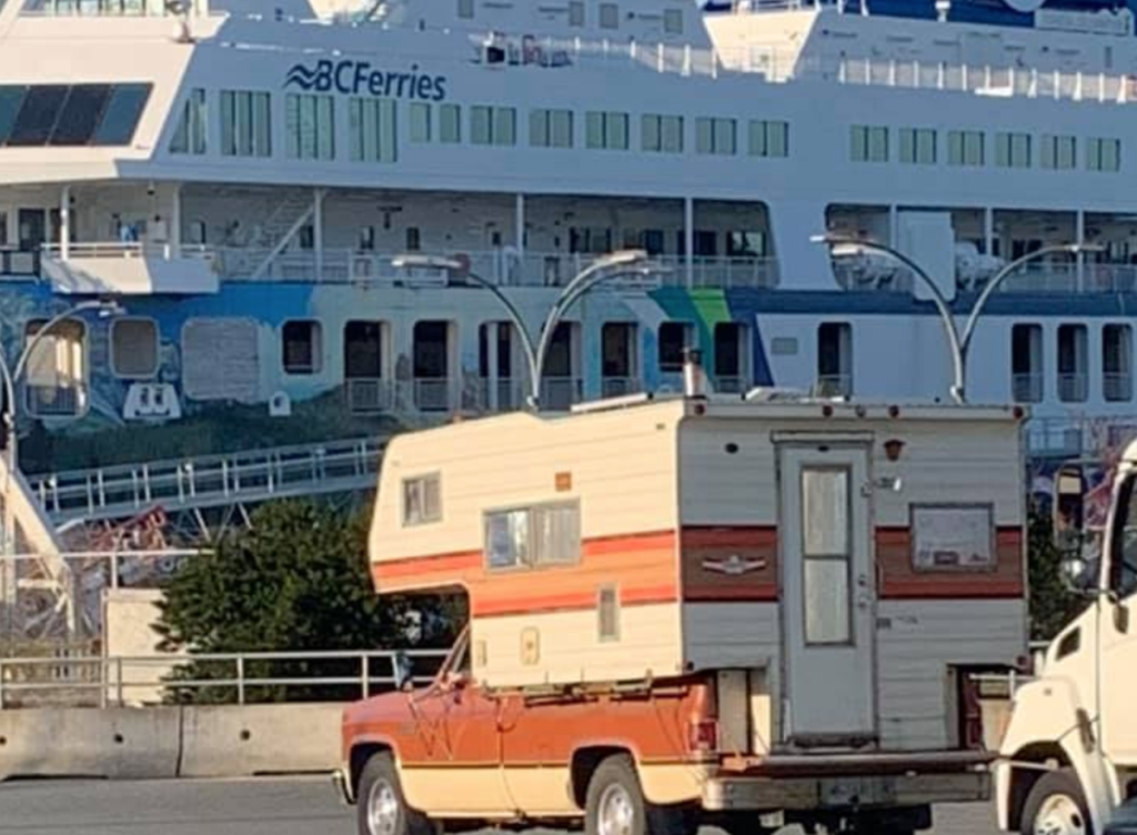 BC Ferries sailings reach max passenger capacity despite pleas to stay
