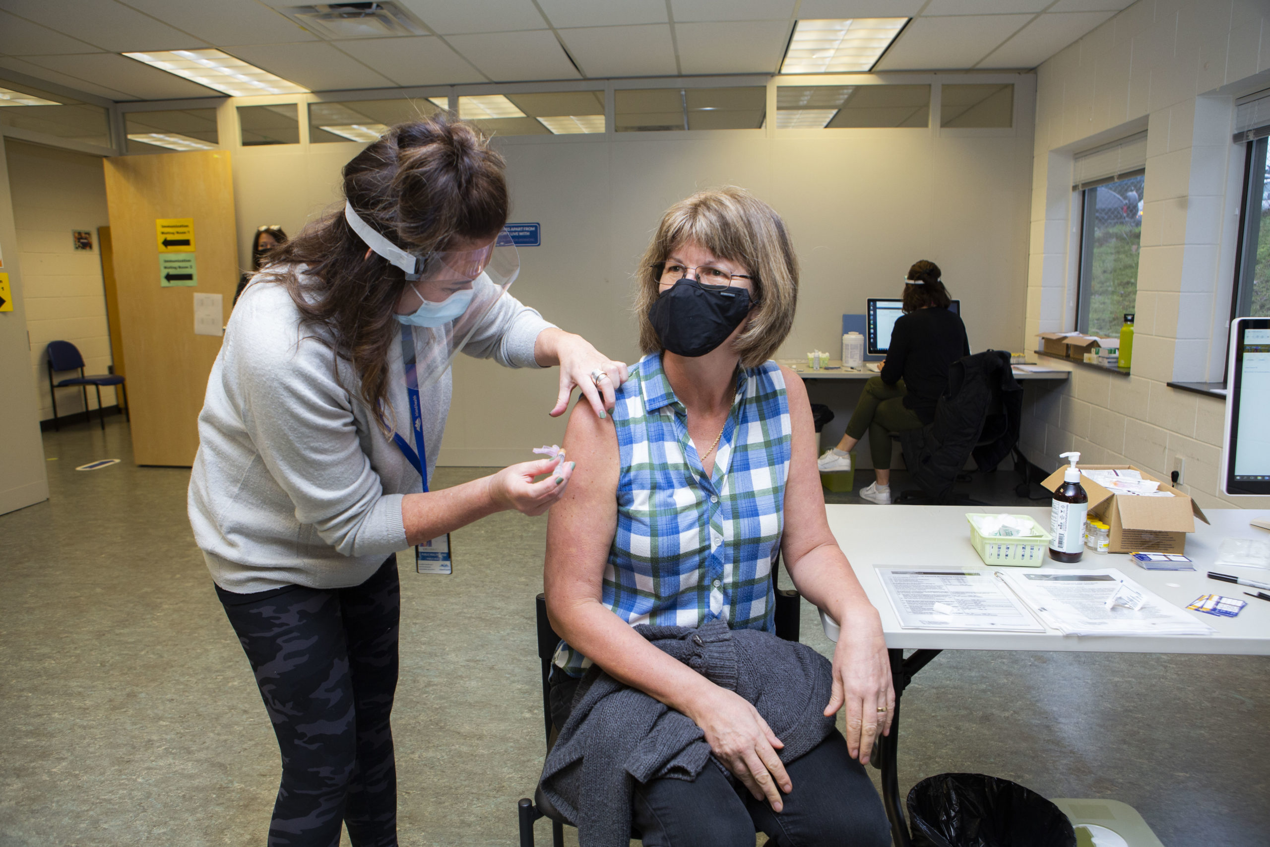 BC healthcare workers COVID19 vaccination requirements will remain in