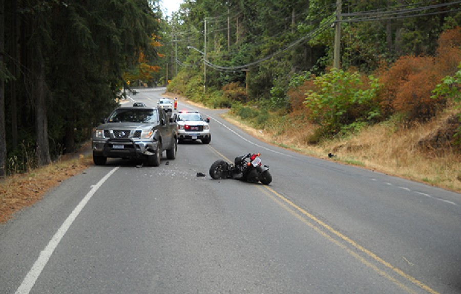 Woman airlifted from Salt Spring Island after moped collision